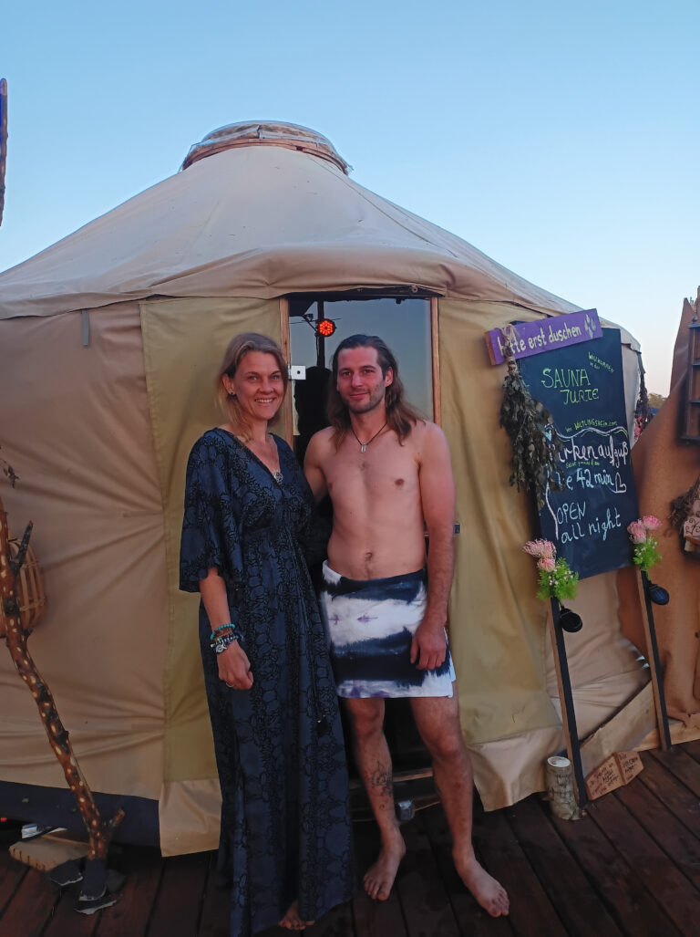 Mehr über den Artikel erfahren Vom Aufglühen zum Festival-High: Die Wildlingsheim Saunajurte auf dem MOYN Festival 2025!